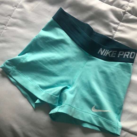Nike Pro Spandex - Picture 1 of 3